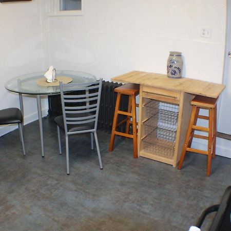 Urban Oasis - 3Br 2Ba - City View- Private Parking 피츠버그 외부 사진