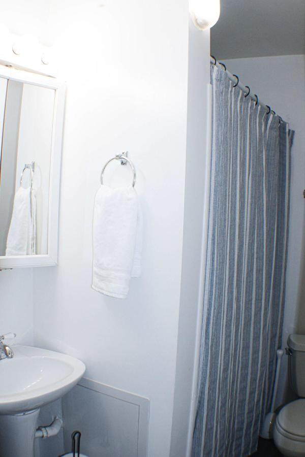 Urban Oasis - 3Br 2Ba - City View- Private Parking 피츠버그 외부 사진