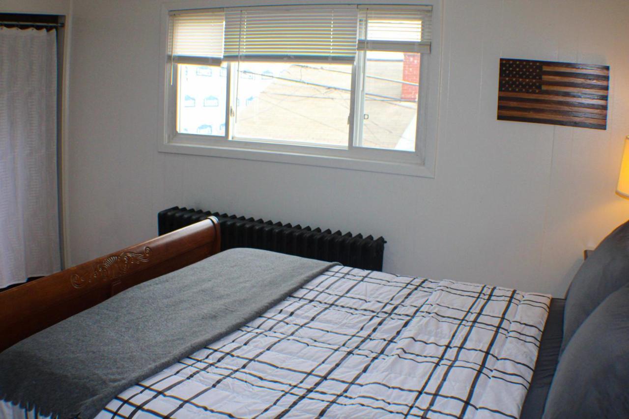 Urban Oasis - 3Br 2Ba - City View- Private Parking 피츠버그 외부 사진